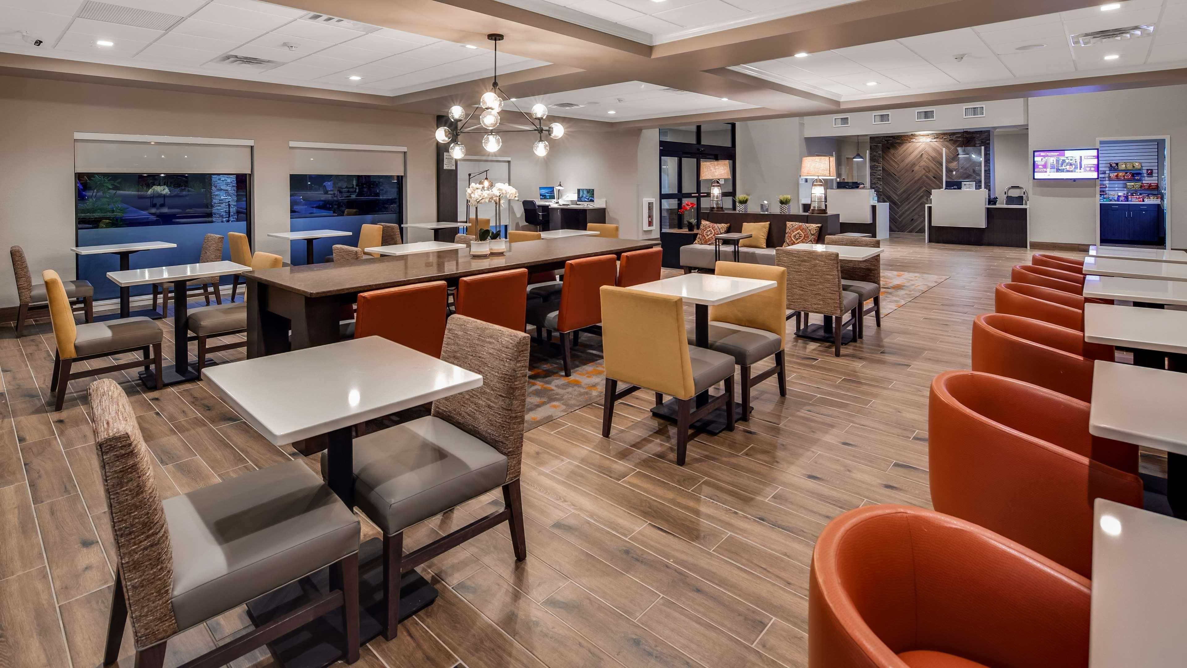 Best Western Plus Elizabethtown Inn & Suites Exterior foto